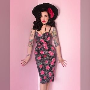 Vixen by Micheline Pitt Spiderweb Wiggle Dress NWT